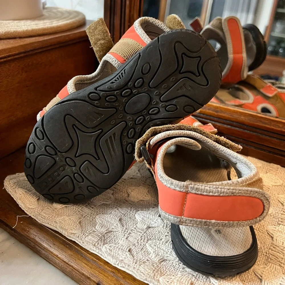 OCEAN & GROUND Classic Outdoor Rugged Sandals Orange Grey Tan Kid's Size‎ 12